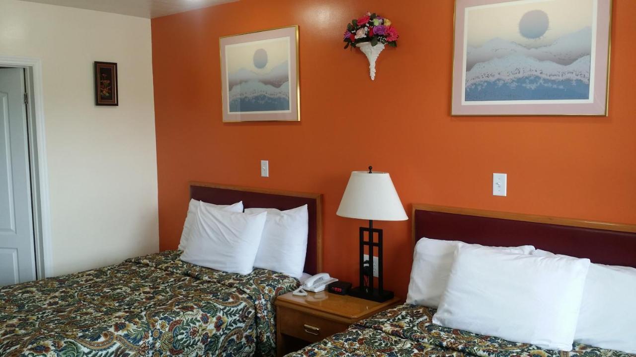 River Mist Inn Sturgeon Falls エクステリア 写真