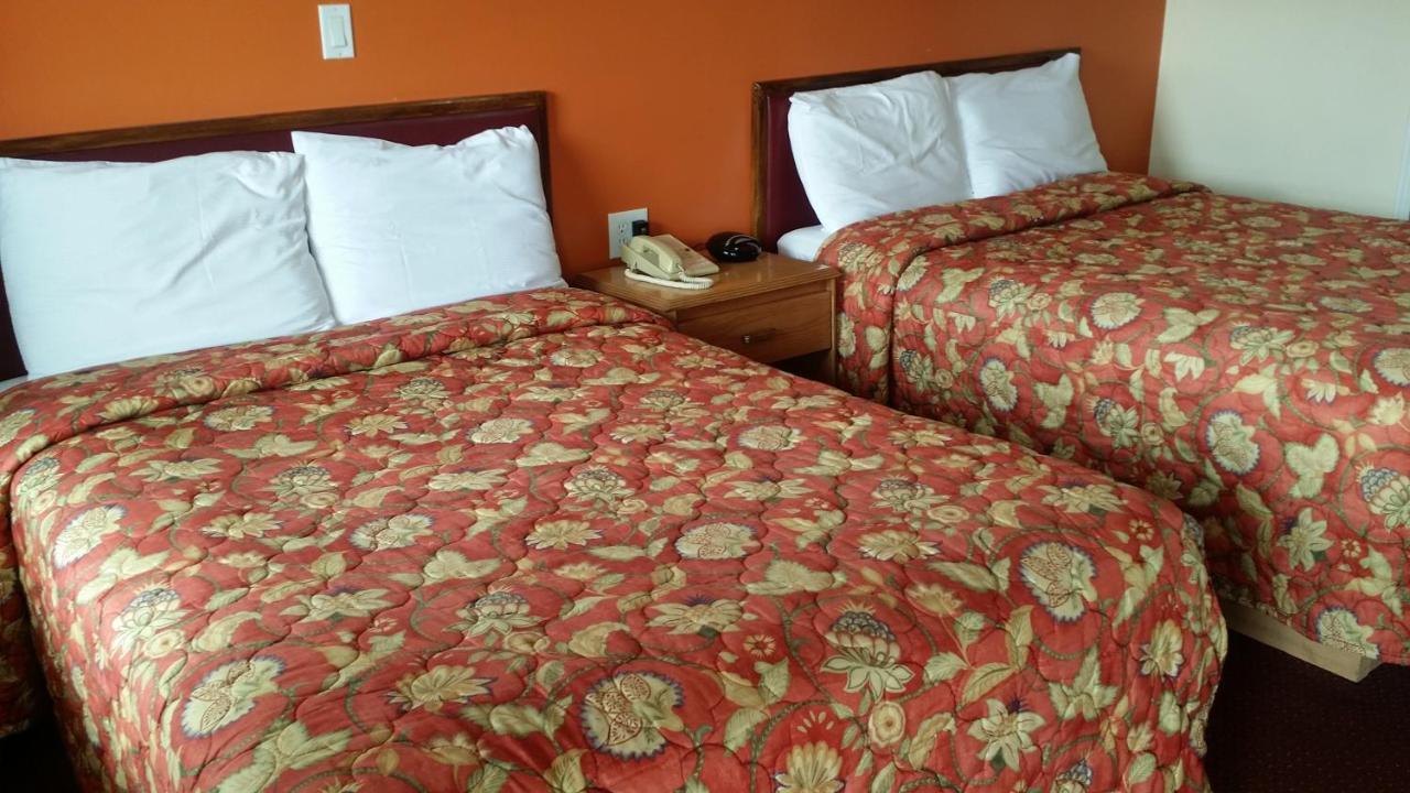 River Mist Inn Sturgeon Falls エクステリア 写真